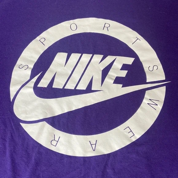 Men Nike T-Shirt - Picture 4 of 4
